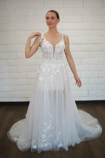 Evelyn Bridal Gardenia #0 default frontface vertical thumbnail