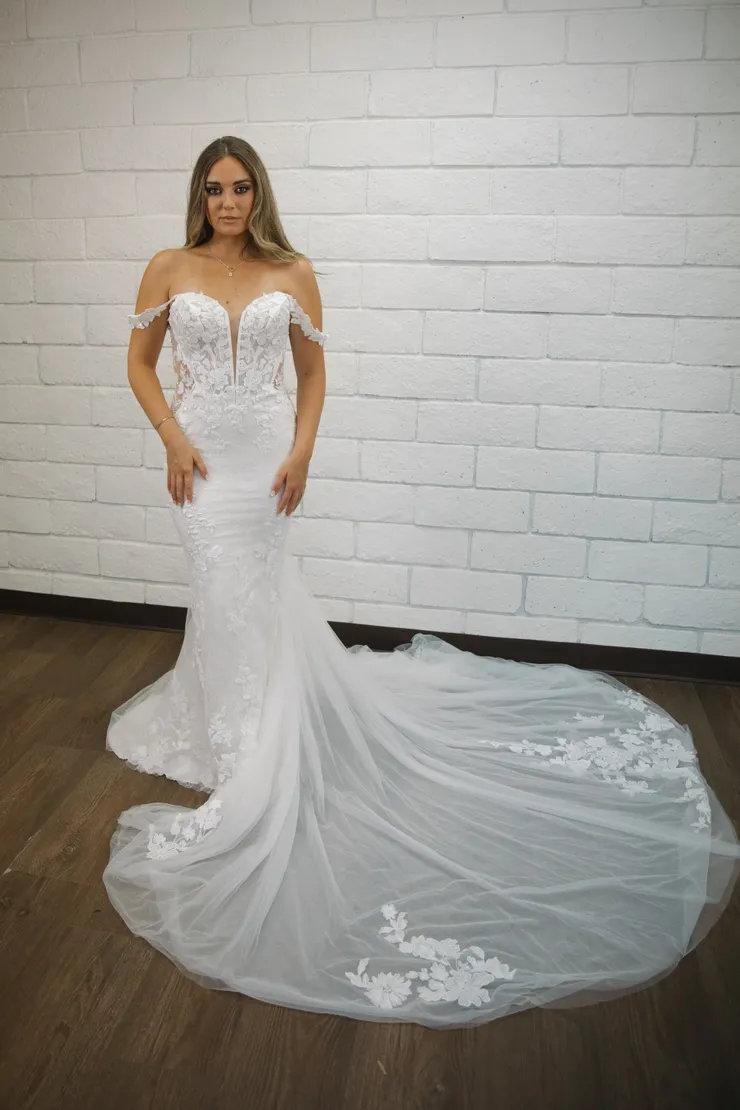 Evelyn Bridal Sena Image