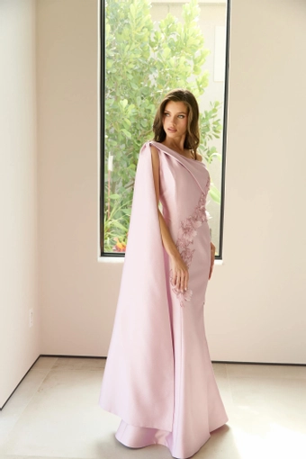 Kelly Chase Couture 26-615 #2 frontface vertical thumbnail