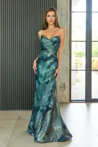 Kelly Chase Couture 26-622 #0 default frontface vertical thumbnail