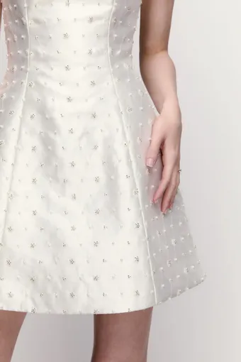 By Watters ADELINE #6 frontface vertical cropped thumbnail