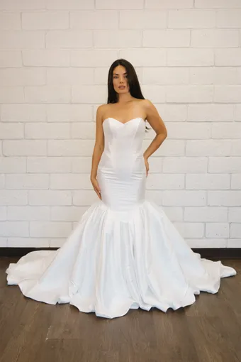 Nantes Collection by Evelyn Bridal Lenni #0 default frontface vertical thumbnail