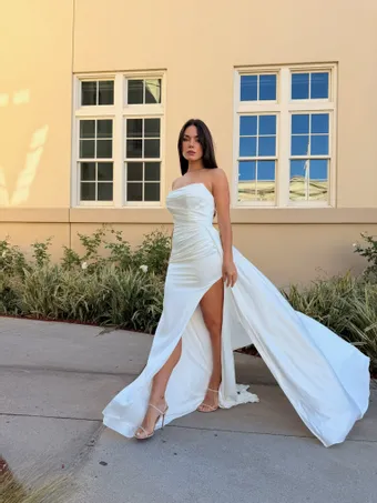 Nantes Collection by Evelyn Bridal Novalie #3 frontface vertical thumbnail