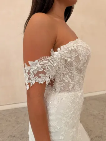 Nantes Collection by Evelyn Bridal Bernice #5 frontface vertical cropped thumbnail