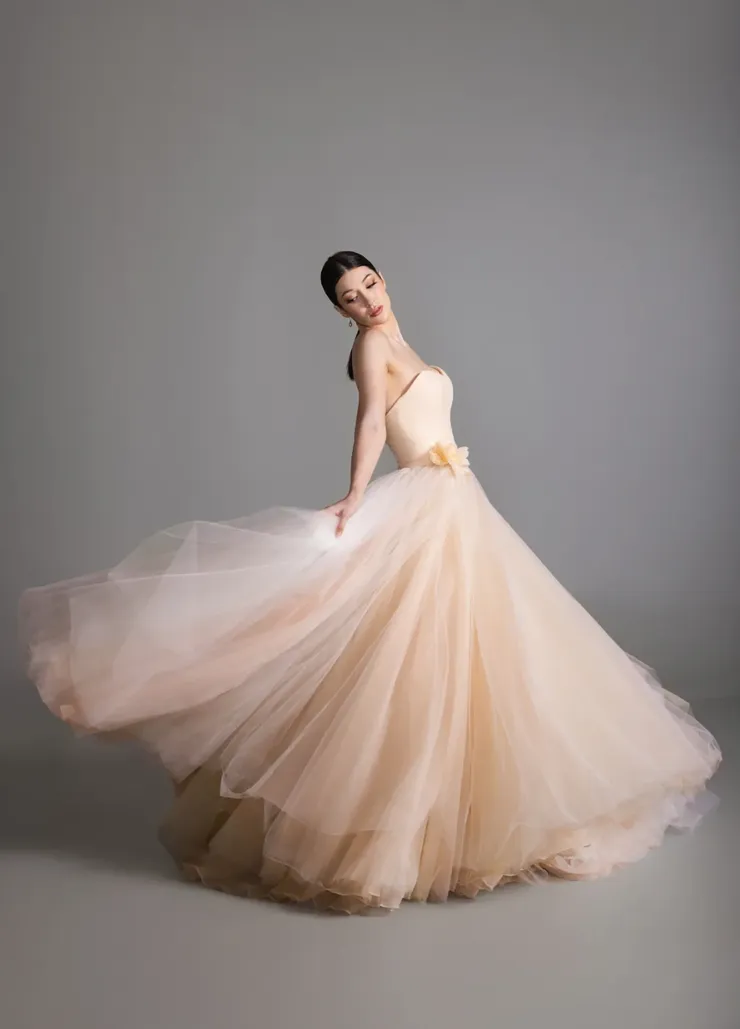 Blanc de Perez by Lazaro Bloom