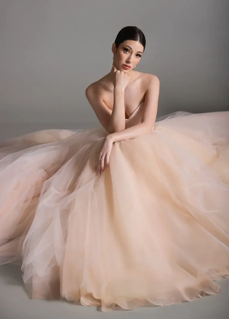 Blanc de Perez by Lazaro Bloom