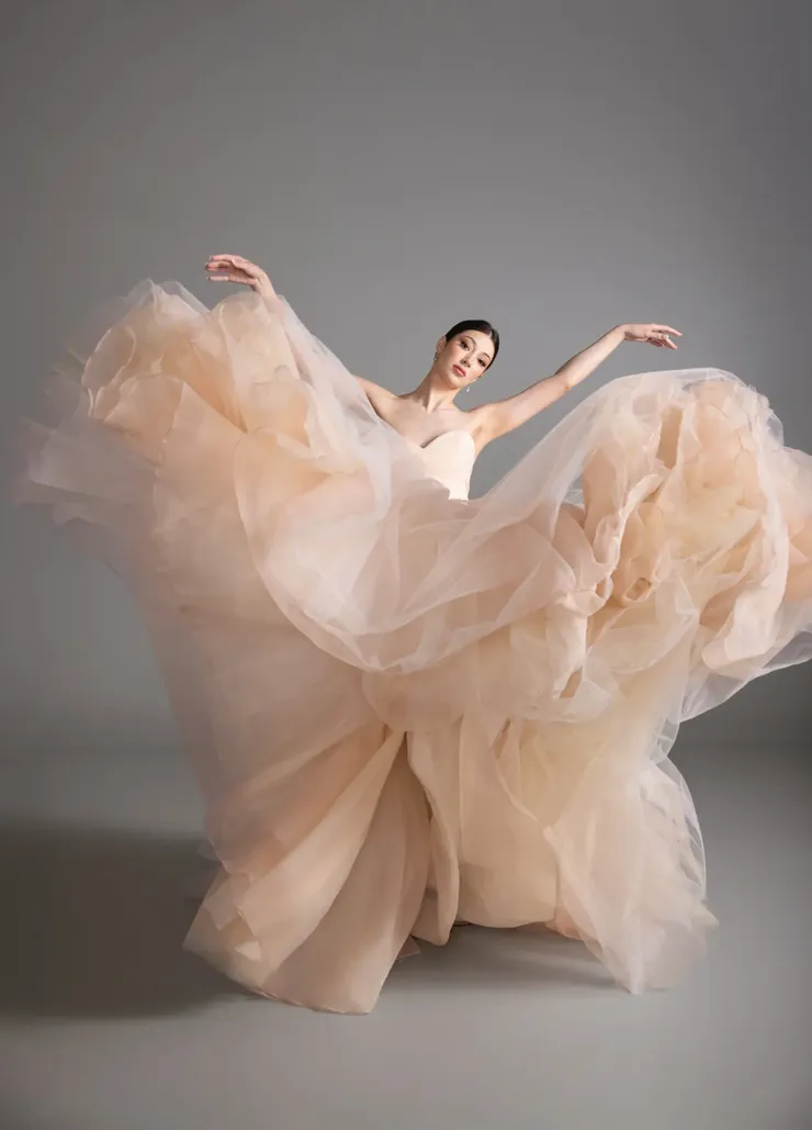 Blanc de Perez by Lazaro Bloom