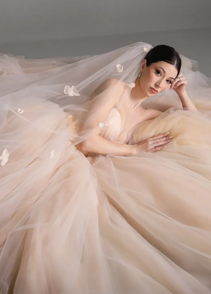 Blanc de Perez by Lazaro Bloom