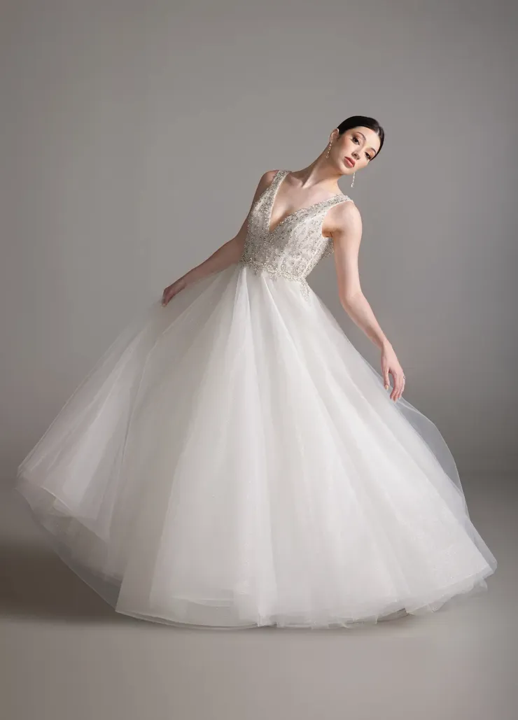 Blanc de Perez by Lazaro Briar