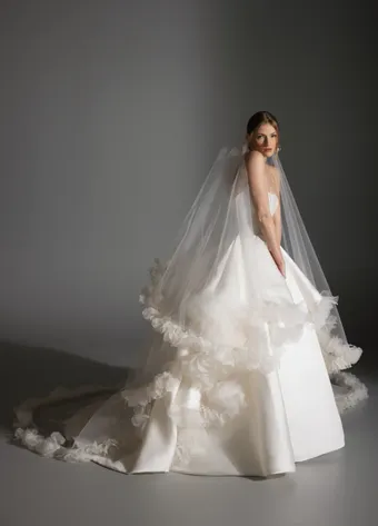 Maison by Lazaro Perez Style #April #1 frontface vertical thumbnail