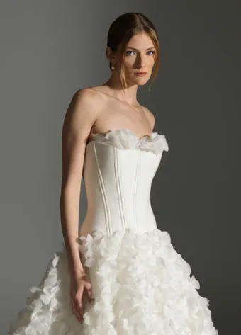 Maison by Lazaro Perez Style #Azalea #4 frontface vertical cropped thumbnail