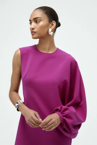 Amsale P943P #4 frontface vertical cropped thumbnail