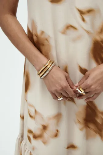 Amsale P952 #4 frontface vertical cropped thumbnail