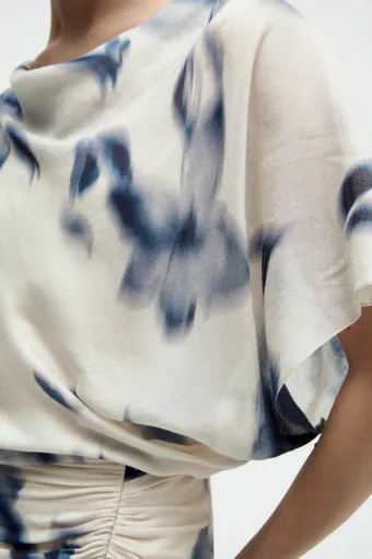 Amsale P959 #5 frontface vertical cropped thumbnail