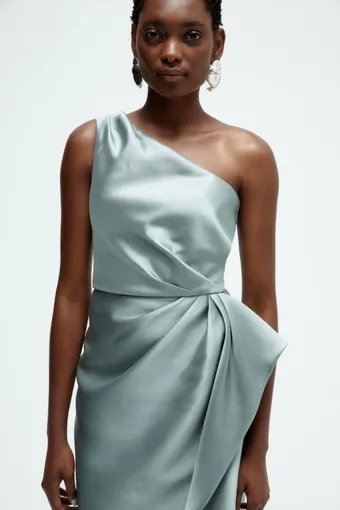 Amsale P967M #4 frontface vertical cropped thumbnail