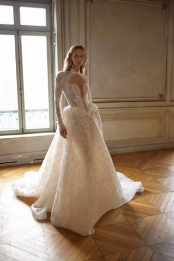 Netta BenShabu Majeste #0 default frontface vertical thumbnail
