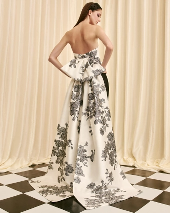 Audrey + Brooks Style #7009 #1 default backface vertical thumbnail