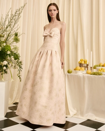 Audrey + Brooks 7022 #0 default frontface vertical thumbnail