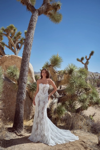 Calla Blanche 126108 #1 frontface vertical thumbnail