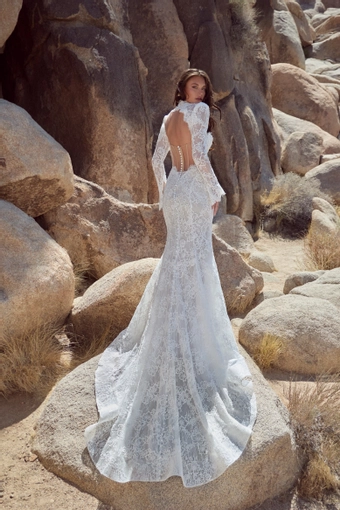 Calla Blanche 126110 #3 default backface vertical thumbnail