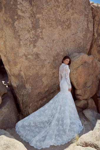 Calla Blanche 126114 #2 default backface vertical thumbnail