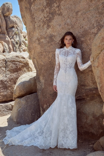 Calla Blanche 126114 #1 frontface vertical thumbnail