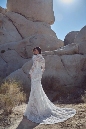 Calla Blanche 126122 #2 default backface vertical thumbnail