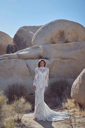 Calla Blanche 126122 #1 frontface vertical thumbnail