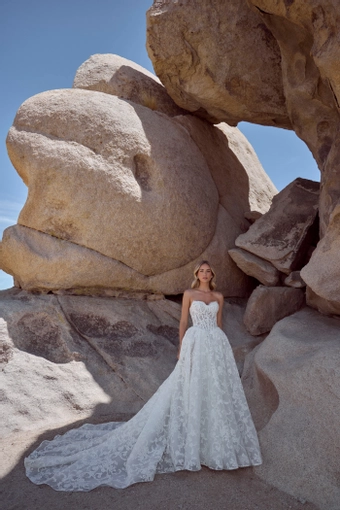 Calla Blanche 126123 #0 default frontface vertical thumbnail