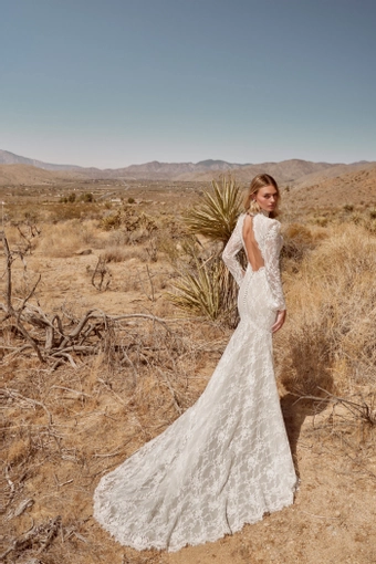 La Perle by Calla Blanche LP2607 #1 default backface vertical thumbnail