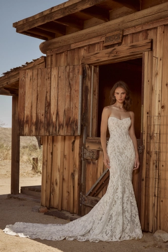 La Perle by Calla Blanche LP2615 #0 default frontface vertical thumbnail