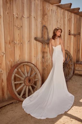 La Perle by Calla Blanche LP2616 #1 default backface vertical thumbnail