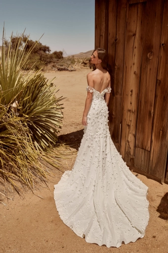 La Perle by Calla Blanche LP2621 #1 default backface vertical thumbnail