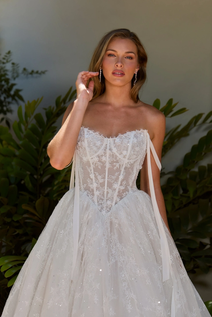 L'Amour by Calla Blanche LA26101