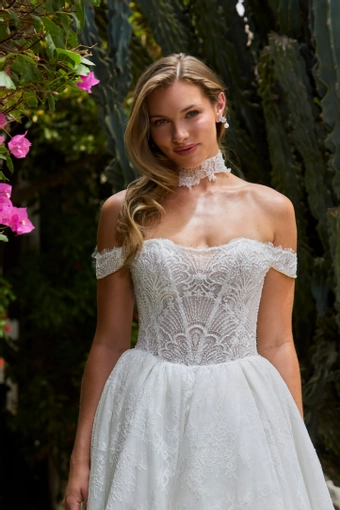 L'Amour by Calla Blanche LA26111 #2 frontface vertical cropped thumbnail