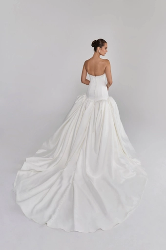 Blanc by Calla Blanche B26102 #2 backface vertical thumbnail