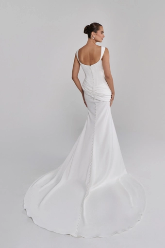 Blanc by Calla Blanche B26111 #1 default backface vertical thumbnail