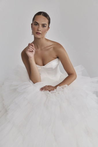 Blanc by Calla Blanche B26116 #3 frontface vertical cropped thumbnail