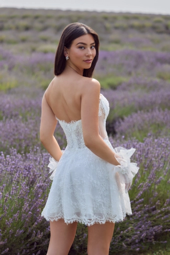 Angela and Alison Trixie AA2602 #3 default backface vertical thumbnail