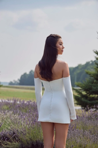 Angela and Alison Ivara AA2603 #4 backface vertical thumbnail