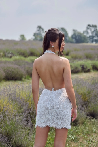 Angela and Alison Indiana AA2604 #2 default backface vertical thumbnail