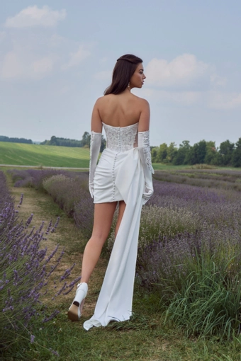 Angela and Alison Suki AA2605 #3 default backface vertical thumbnail