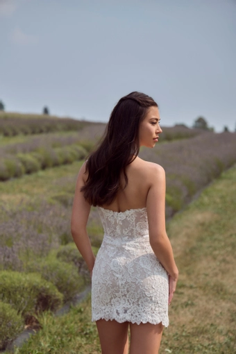 Angela and Alison Vivika AA2609 #2 default backface vertical thumbnail