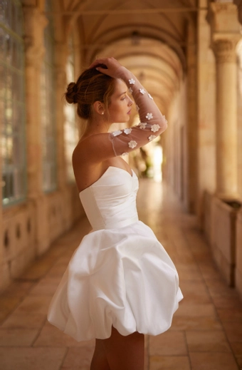 Arava Polak Emily #2 vertical thumbnail