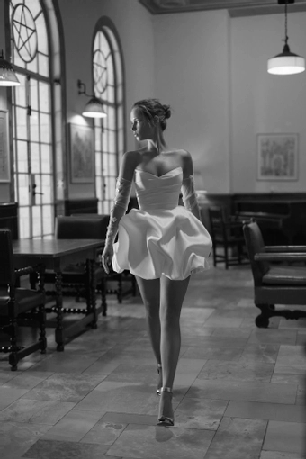 Arava Polak Emily #1 frontface vertical thumbnail