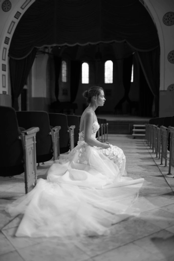 Arava Polak Zoya #1 vertical thumbnail