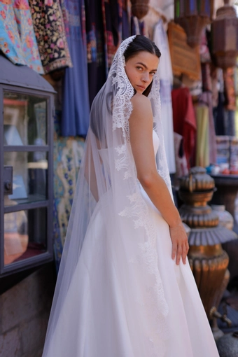 Arava Polak Blanch #3 backface vertical cropped thumbnail