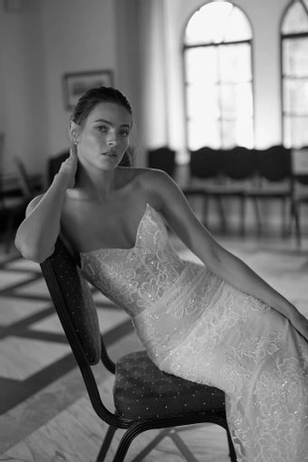 Arava Polak Celeste #2 frontface vertical cropped thumbnail