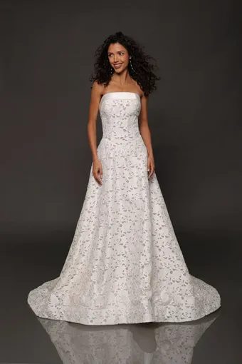 Robert Bullock Style NO. Alexandria #1 frontface vertical thumbnail