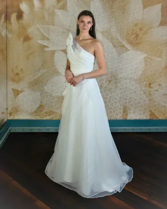 Robert Bullock Style NO. Barcelona #2 frontface vertical thumbnail